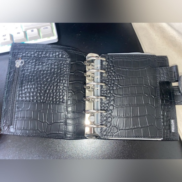 Motrem cash envelope wallet/binder - Picture 3 of 4